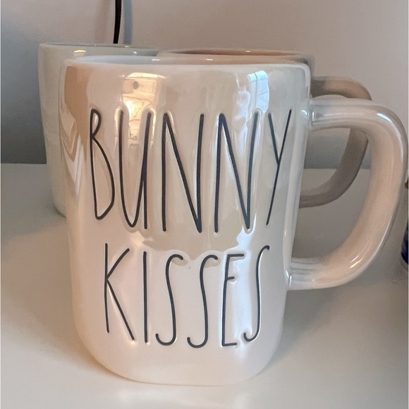 NEW  (set of 3) Rae Dunn mugs - Picture 2 of 8